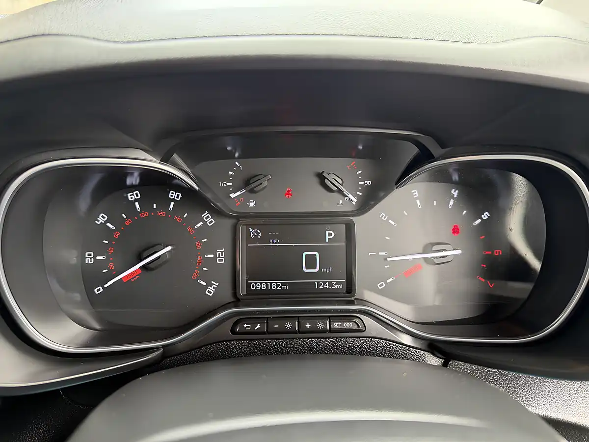 Used 2021 Citroen Berlingo Driver M Pro Grey - Interior and Exterior details 15
