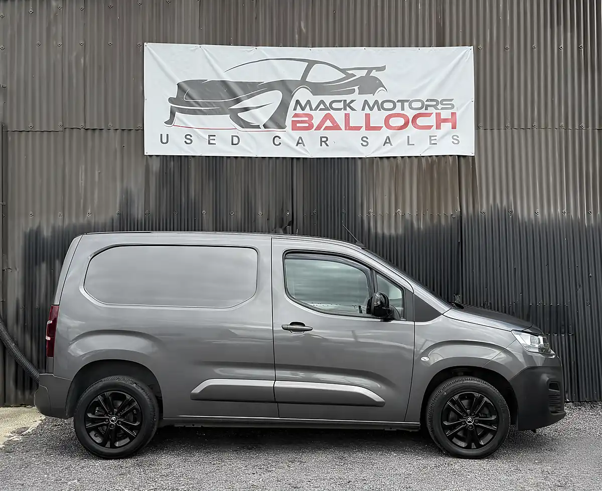 Used 2021 Citroen Berlingo Driver M Pro Grey - Interior and Exterior details 4