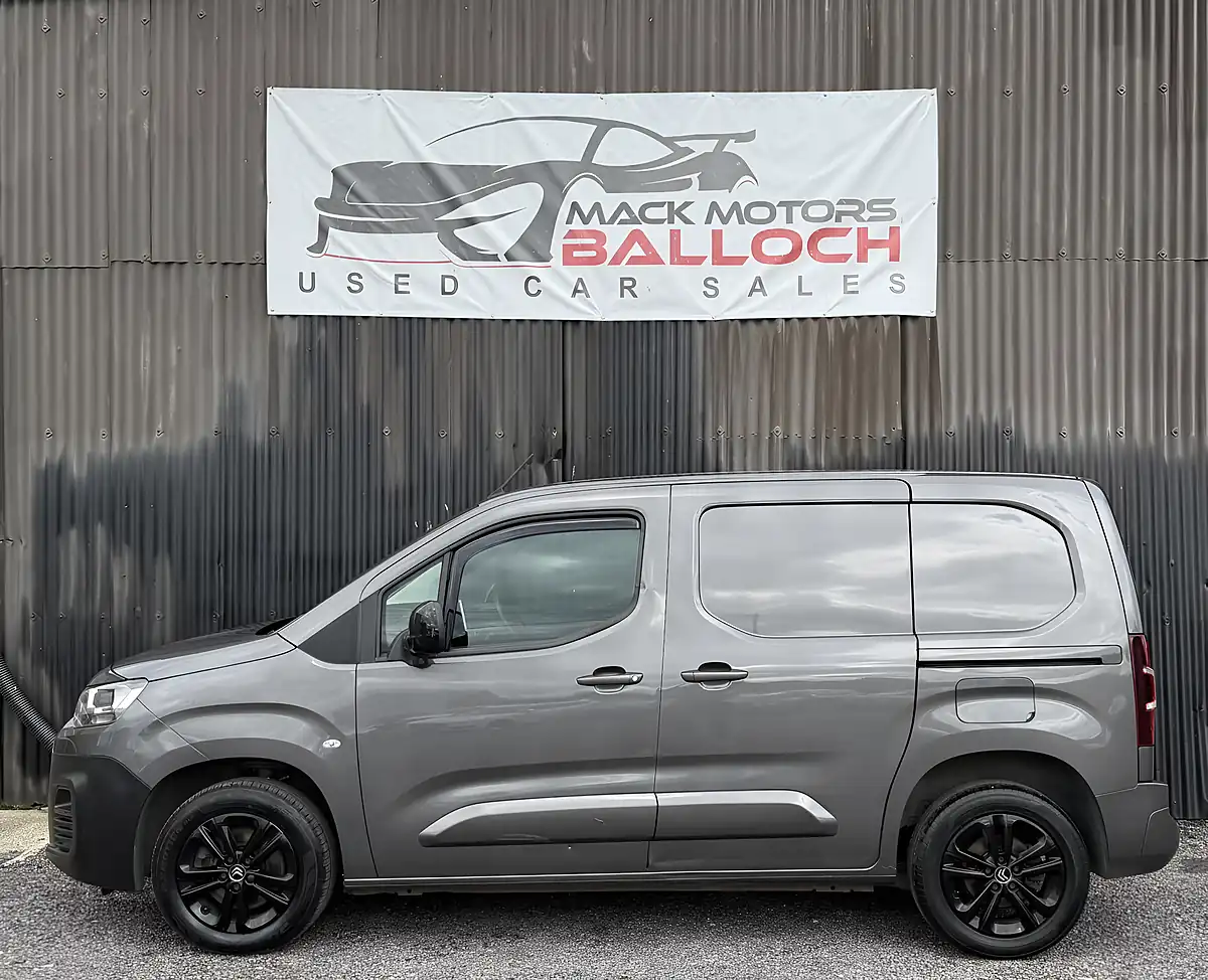 Used 2021 Citroen Berlingo Driver M Pro Grey - Interior and Exterior details 8