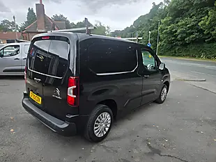 Used 2021 Citroen Berlingo Enterprise Black - Interior and Exterior details 11