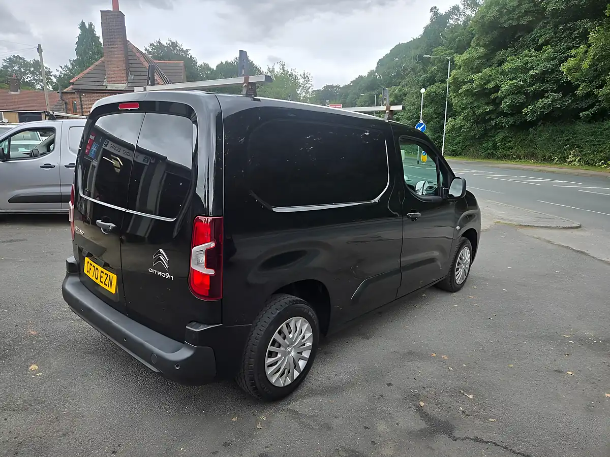 Used 2021 Citroen Berlingo Enterprise Black - Interior and Exterior details 11