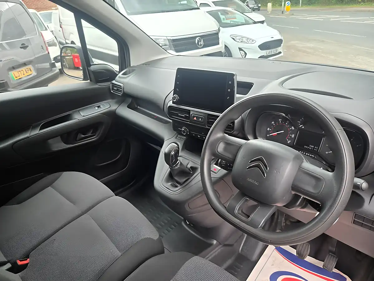 Used 2021 Citroen Berlingo Enterprise Black - Interior and Exterior details 14
