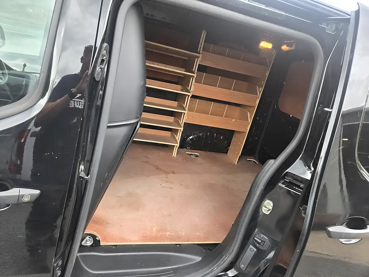 Used 2021 Citroen Berlingo Enterprise Black - Interior and Exterior details 6
