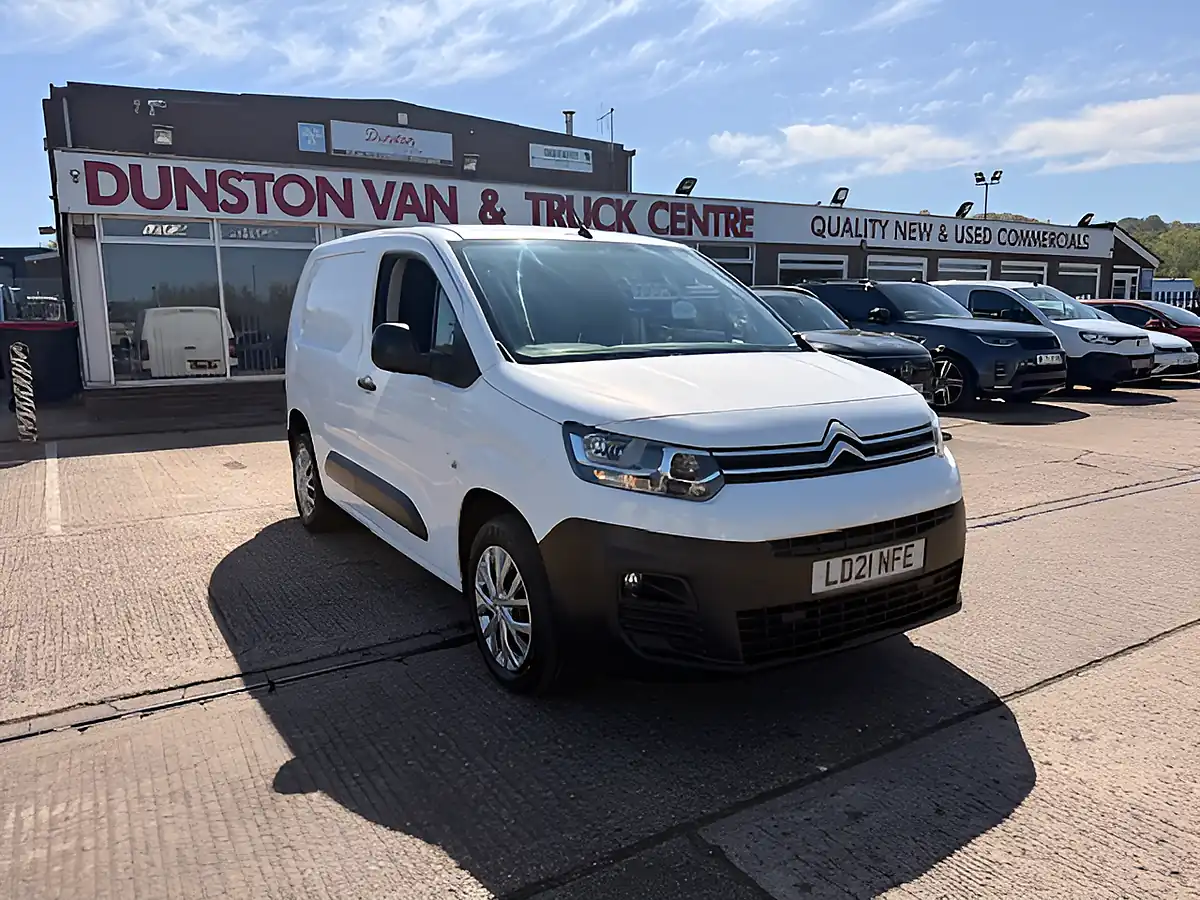Used 2021 Citroen Berlingo Enterprise L1 Swb White - Front View