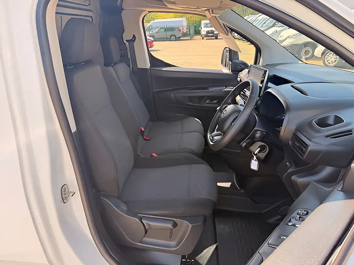 Used 2021 Citroen Berlingo Enterprise L1 Swb White - Interior and Exterior details 17