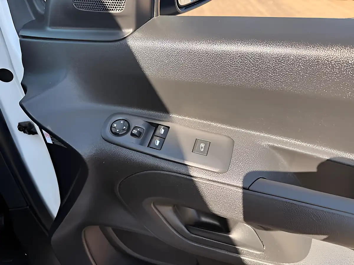 Used 2021 Citroen Berlingo Enterprise L1 Swb White - Interior and Exterior details 19
