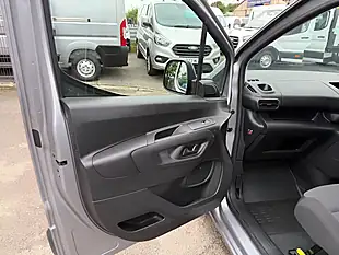 Used 2021 Citroen Berlingo Enterprise M Grey - Interior and Exterior details 17