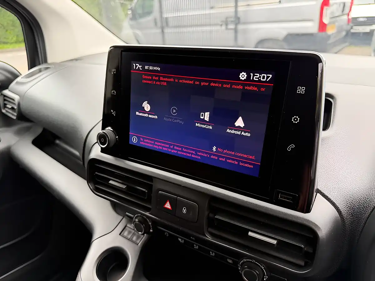 Used 2021 Citroen Berlingo Enterprise M Grey - Interior and Exterior details 6