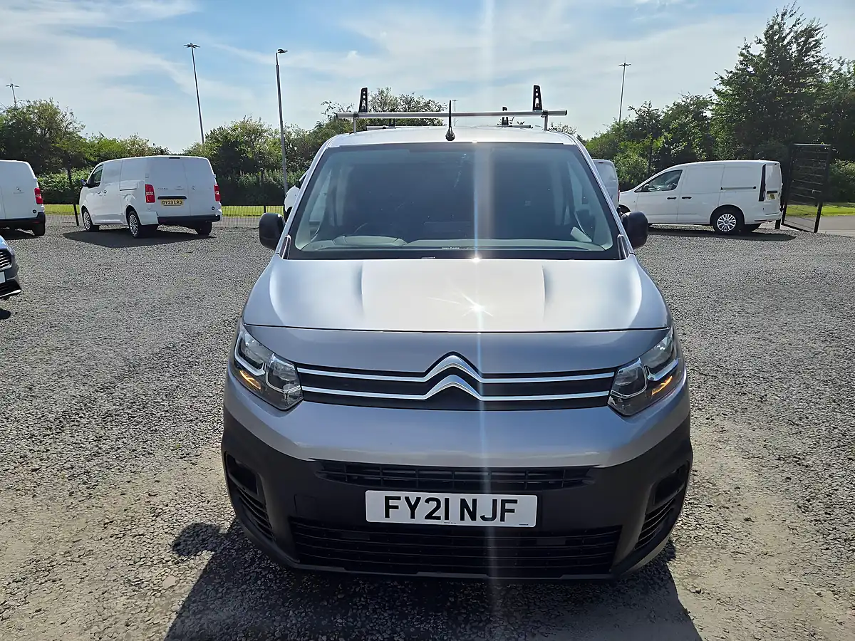 Used 2021 Citroen Berlingo Enterprise M Grey - Interior and Exterior details 11