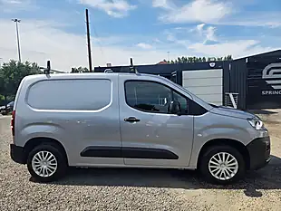 Used 2021 Citroen Berlingo Enterprise M Grey - Interior and Exterior details 3