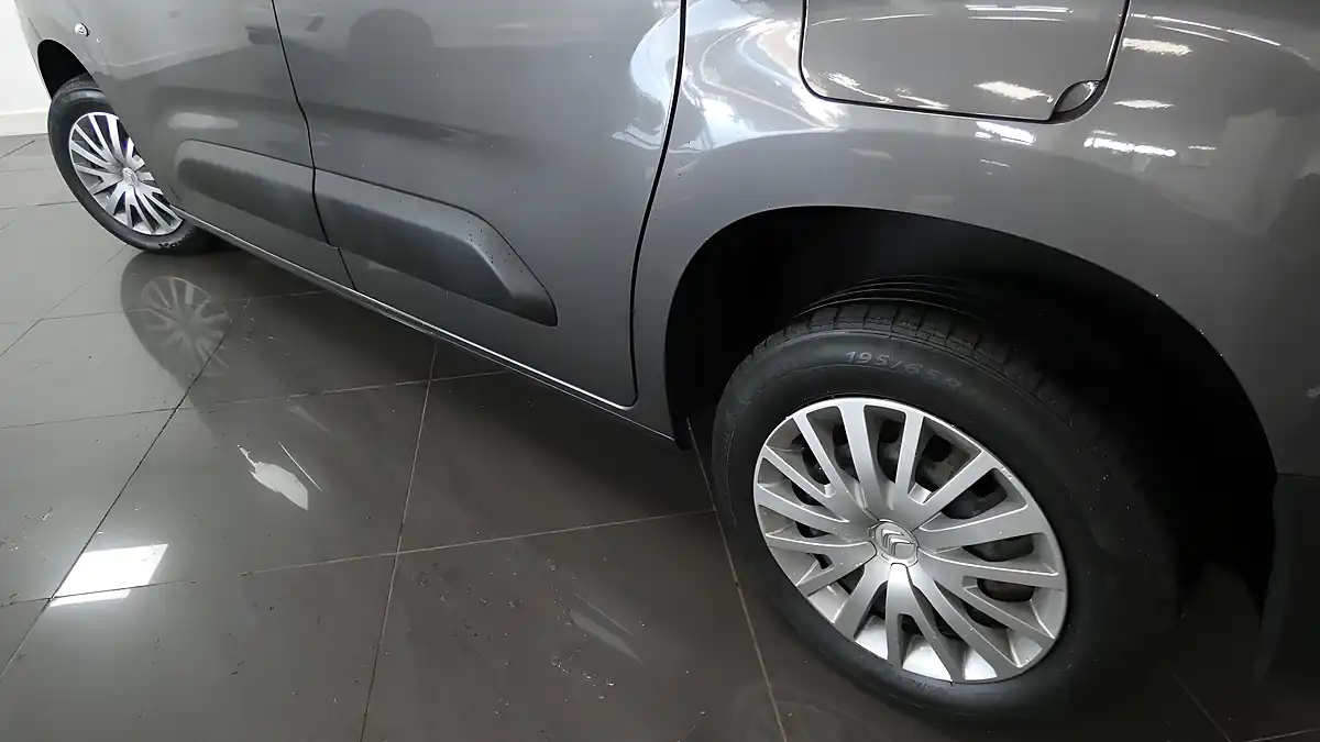 Used 2021 Citroen Berlingo Enterprise M Grey - Interior and Exterior details 8