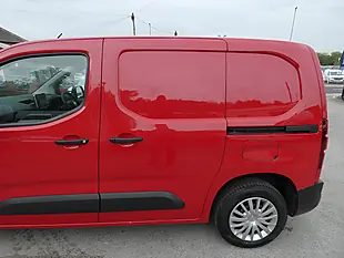 Used 2021 Citroen Berlingo Enterprise M Pro Red - Interior and Exterior details 13