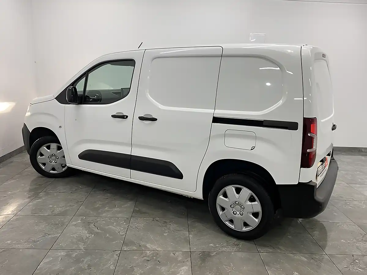 Used 2021 Citroen Berlingo Enterprise M Pro Swb White - Interior and Exterior details 6