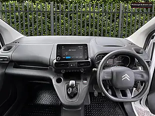 Used 2021 Citroen Berlingo Enterprise M Pro White - Interior and Exterior details 10
