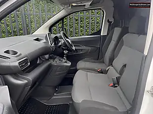 Used 2021 Citroen Berlingo Enterprise M Pro White - Interior and Exterior details 13