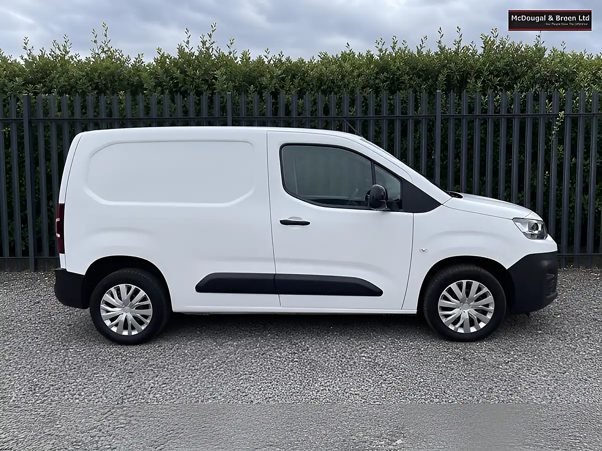 Used 2021 Citroen Berlingo Enterprise M Pro White - Interior and Exterior details 6