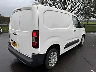 Used 2021 Citroen Berlingo Enterprise M Pro White - Interior and Exterior details 7