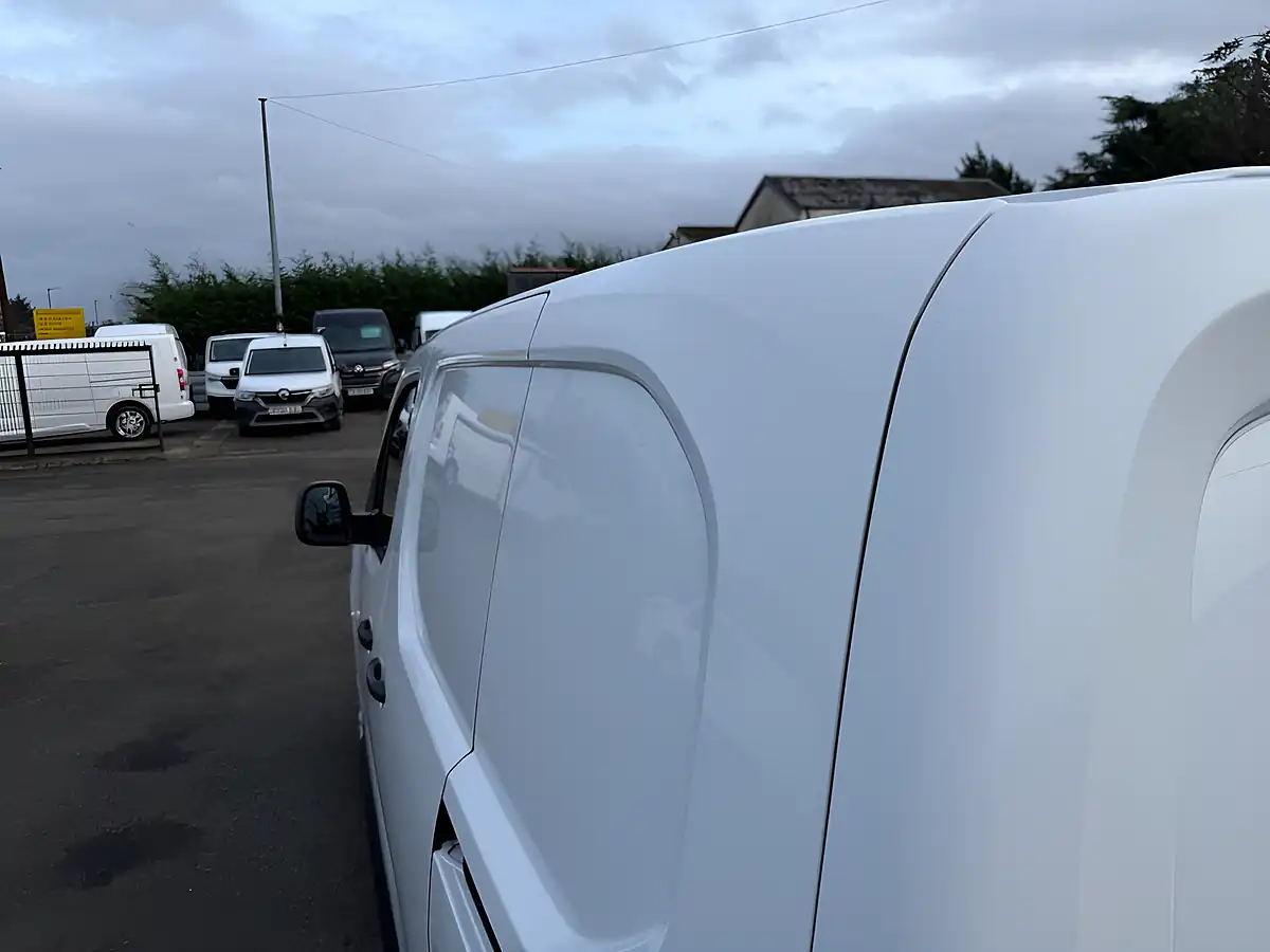 Used 2021 Citroen Berlingo Enterprise M Pro White - Interior and Exterior details 14