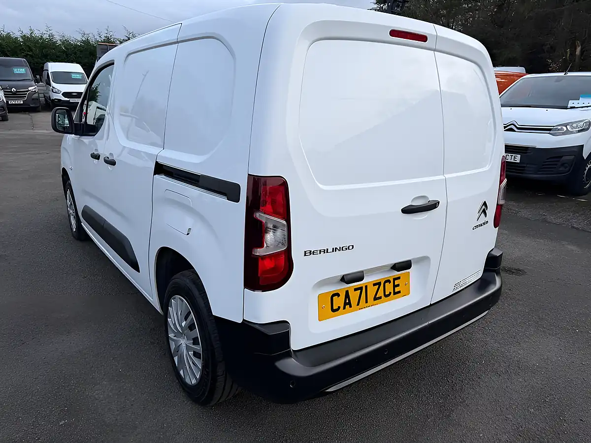 Used 2021 Citroen Berlingo Enterprise M Pro White - Interior and Exterior details 18