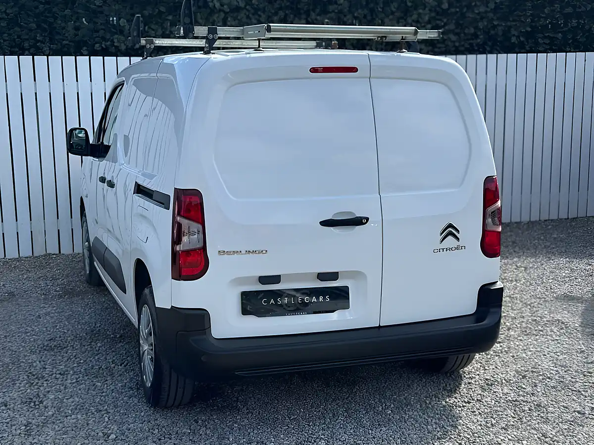 Used 2021 Citroen Berlingo Enterprise M White - Interior and Exterior details 4