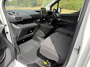 Used 2021 Citroen Berlingo Enterprise M White - Interior and Exterior details 8