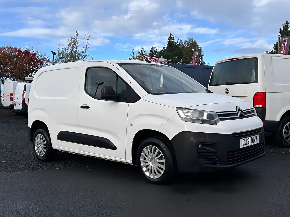 Used 2021 Citroen Berlingo Enterprise M White - Interior and Exterior details 18