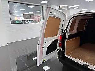 Used 2021 Citroen Berlingo Enterprise M White - Interior and Exterior details 7