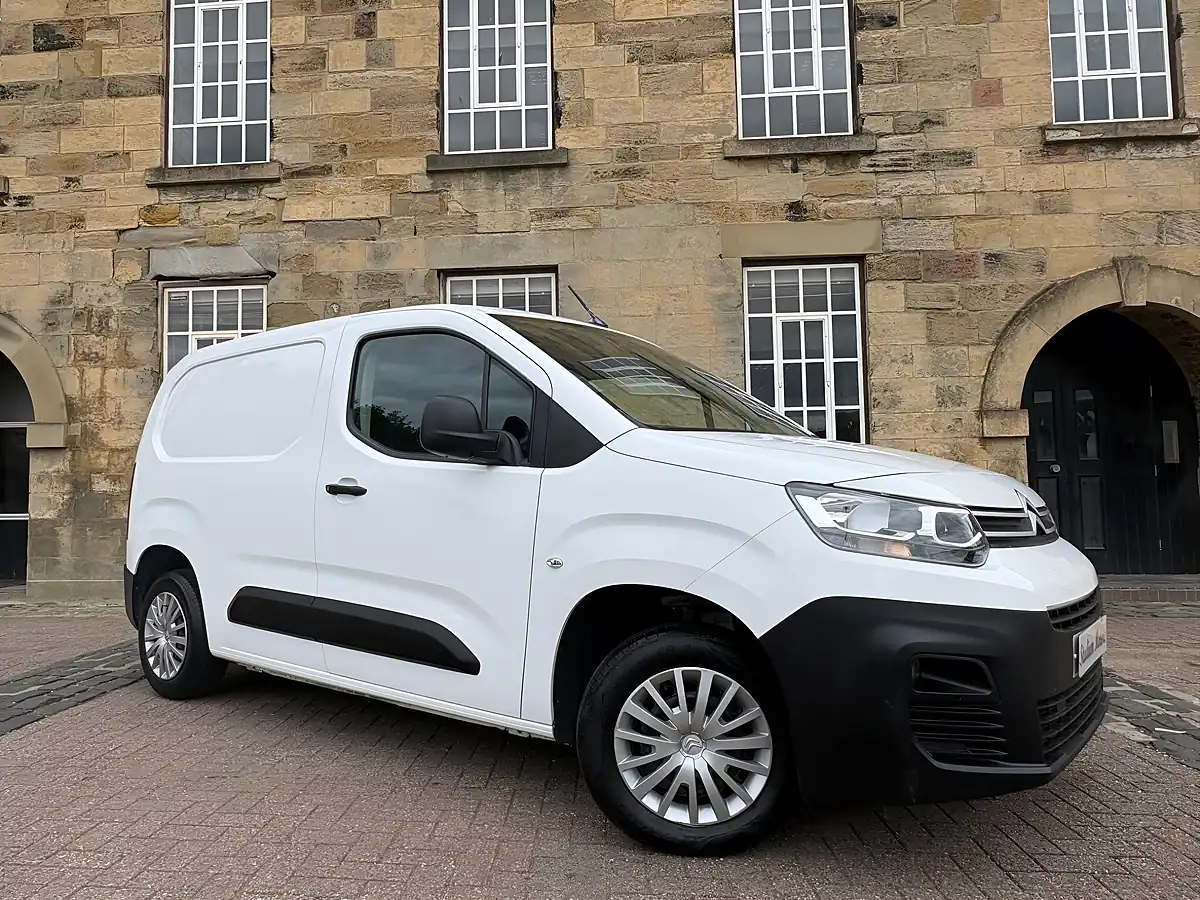 Used 2021 Citroen Berlingo Enterprise M White - Interior and Exterior details 3