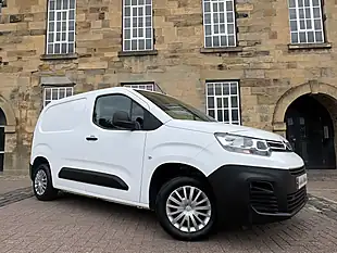 Used 2021 Citroen Berlingo Enterprise M White - Interior and Exterior details 4