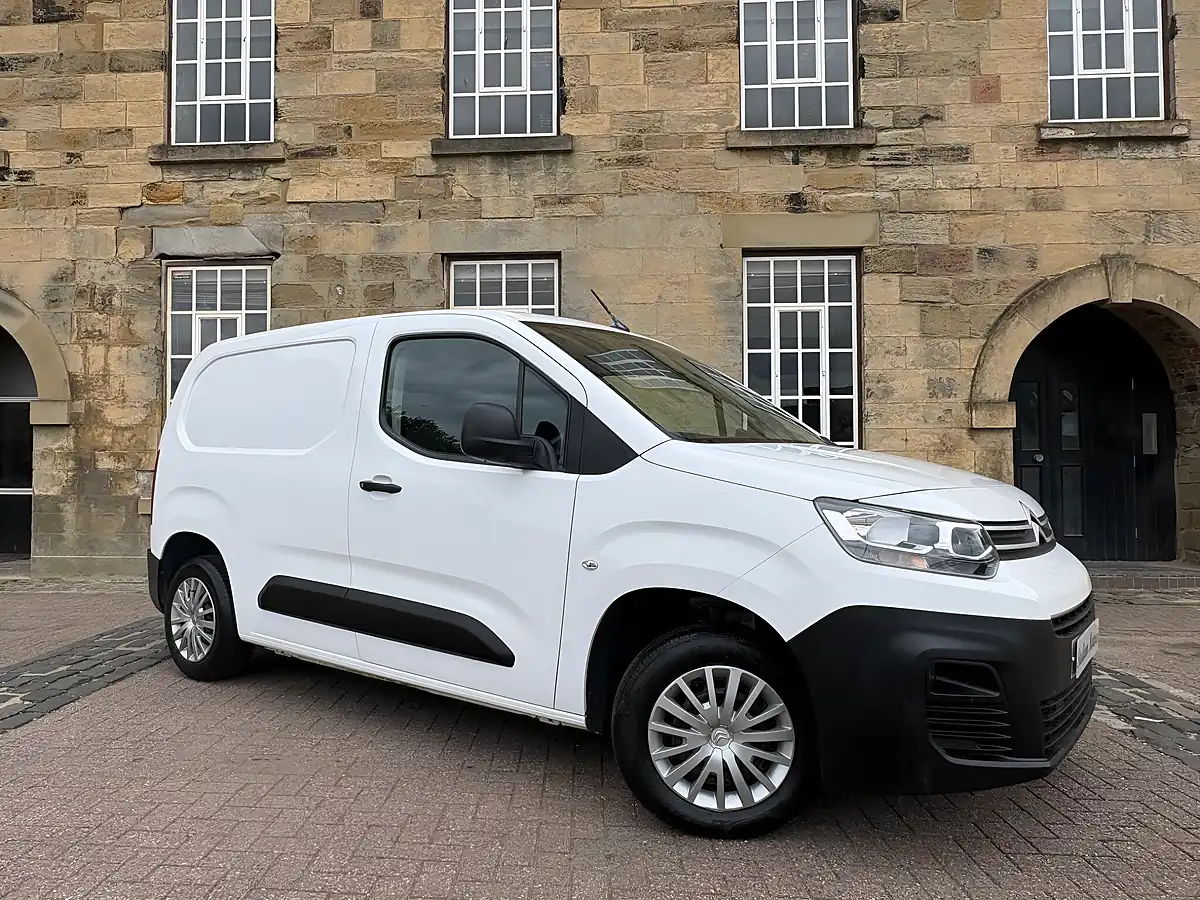 Used 2021 Citroen Berlingo Enterprise M White - Interior and Exterior details 7