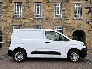 Used 2021 Citroen Berlingo Enterprise M White - Interior and Exterior details 9