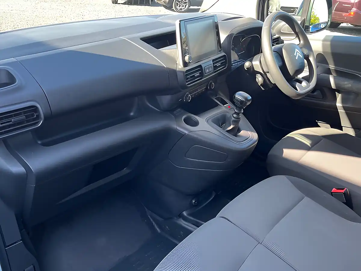 Used 2021 Citroen Berlingo Enterprise Pro M White - Interior and Exterior details 19