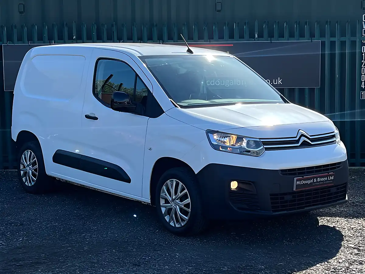 Used 2021 Citroen Berlingo Enterprise Pro M White - Interior and Exterior details 8