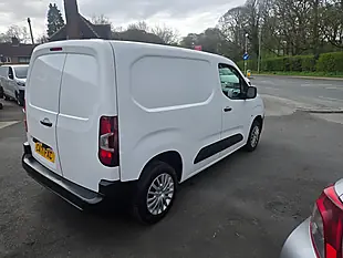 Used 2021 Citroen Berlingo Enterprise Pro White - Interior and Exterior details 12