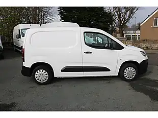 Used 2021 Citroen Berlingo Enterprise White - Interior and Exterior details 10