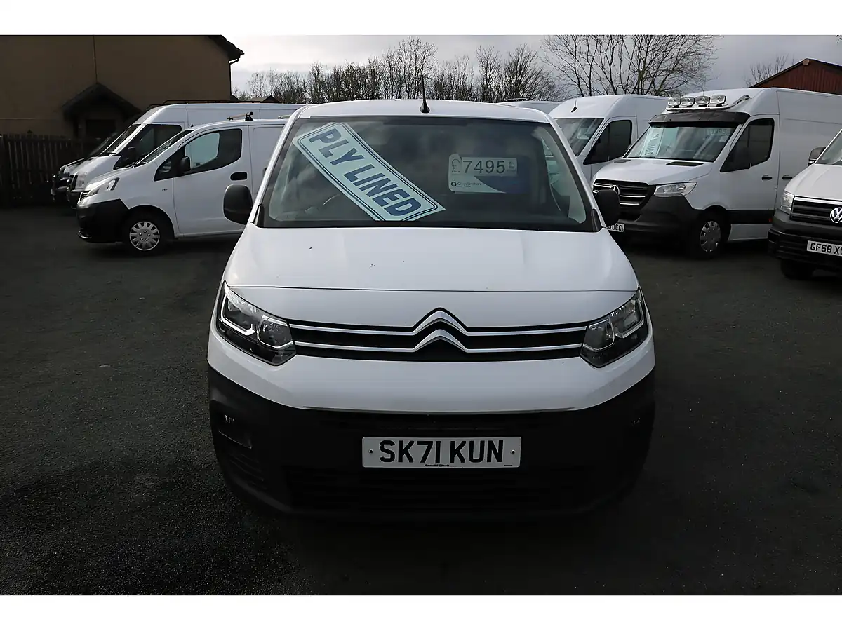 Used 2021 Citroen Berlingo Enterprise White - Interior and Exterior details 2