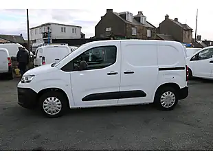 Used 2021 Citroen Berlingo Enterprise White - Interior and Exterior details 4
