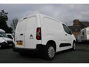 Used 2021 Citroen Berlingo Enterprise White - Interior and Exterior details 9