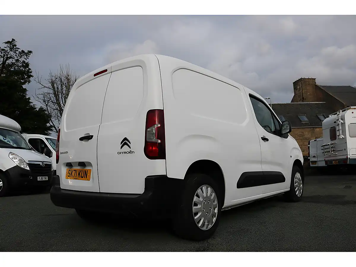 Used 2021 Citroen Berlingo Enterprise White - Interior and Exterior details 9