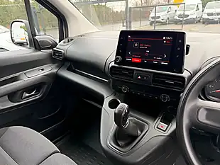 Used 2021 Citroen Berlingo Enterprise White - Interior and Exterior details 11