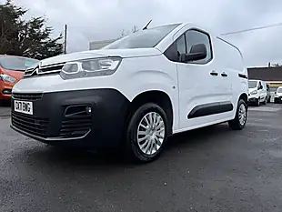 Used 2021 Citroen Berlingo Enterprise White - Interior and Exterior details 15