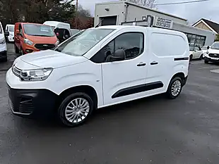 Used 2021 Citroen Berlingo Enterprise White - Interior and Exterior details 16