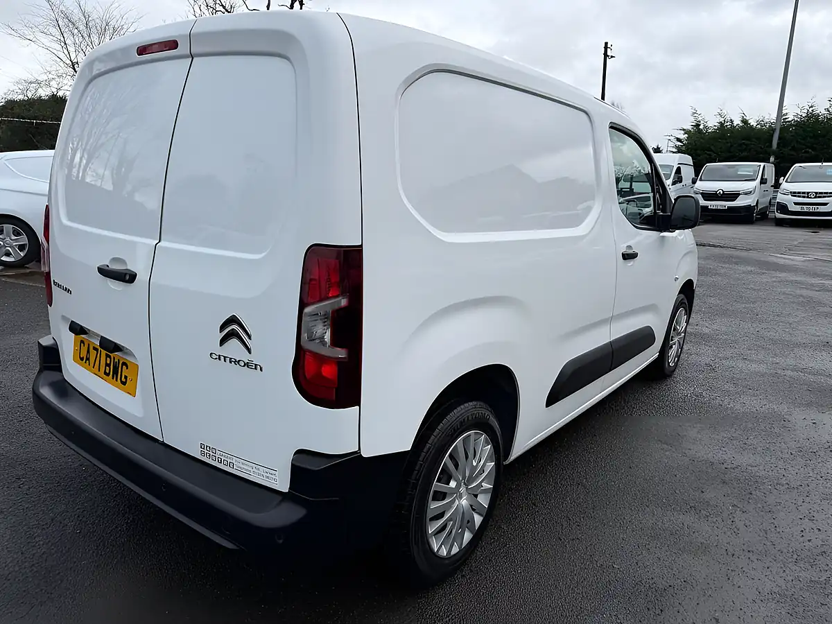Used 2021 Citroen Berlingo Enterprise White - Interior and Exterior details 2