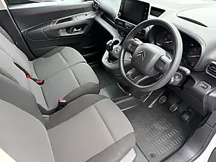 Used 2021 Citroen Berlingo Enterprise White - Interior and Exterior details 4