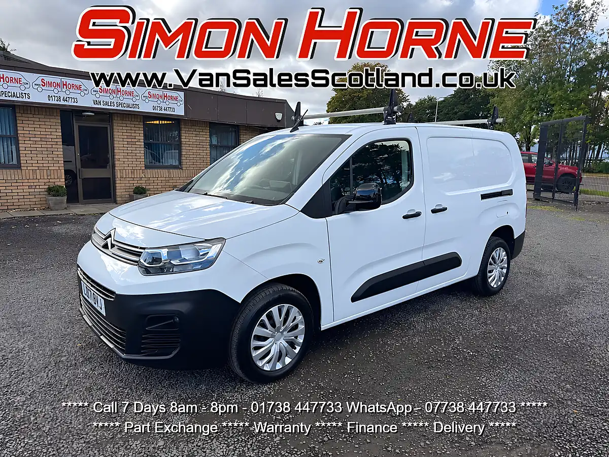 Used 2021 Citroen Berlingo Enterprise Xl Pro White - Front View