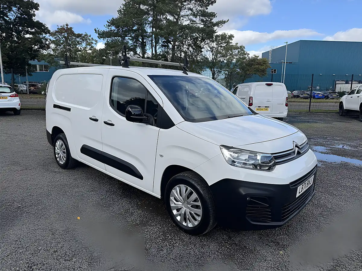 Used 2021 Citroen Berlingo Enterprise Xl Pro White - Interior and Exterior details 3