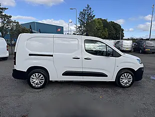 Used 2021 Citroen Berlingo Enterprise Xl Pro White - Interior and Exterior details 4
