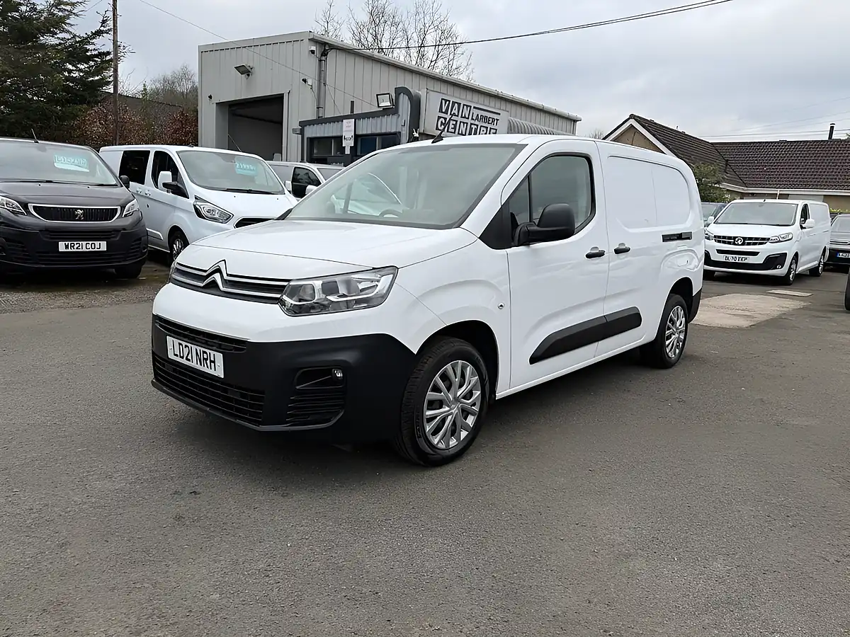 Used 2021 Citroen Berlingo Enterprise Xl White - Interior and Exterior details 13