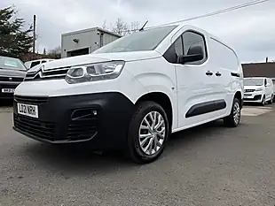 Used 2021 Citroen Berlingo Enterprise Xl White - Interior and Exterior details 16