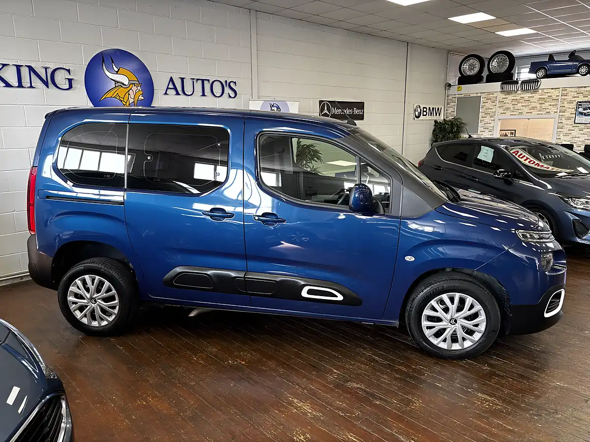 Used 2021 Citroen Berlingo Feel Blue - Interior and Exterior details 2